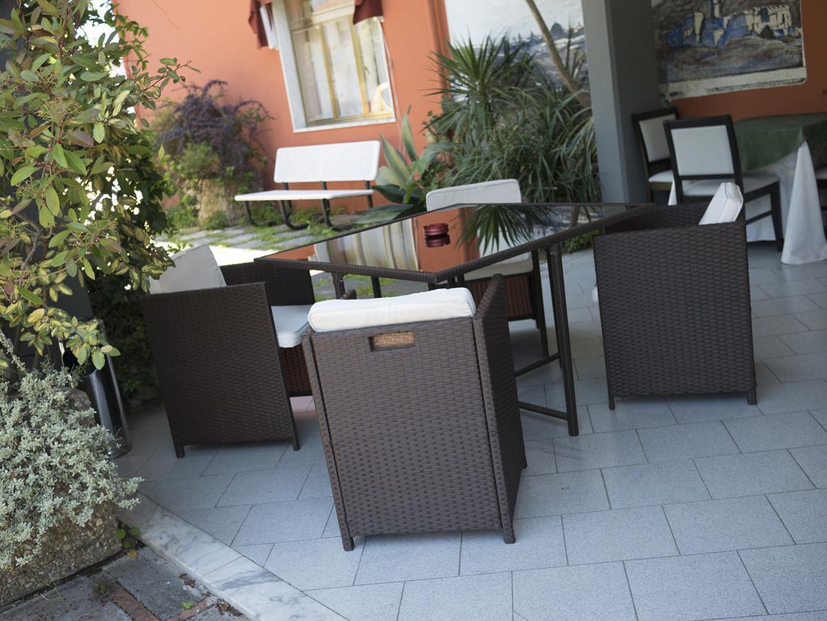 Ristorante Albergo Gerardo Di Masi Caposele Buitenkant foto